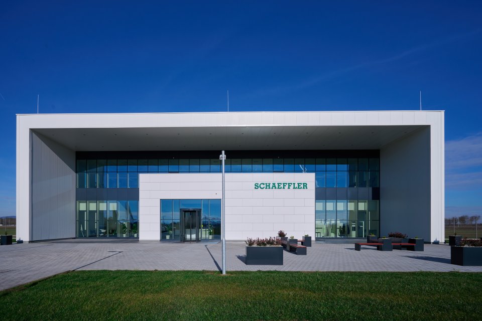 Future is now 1st E-Mobility Plant Schaeffler, Szombathely 