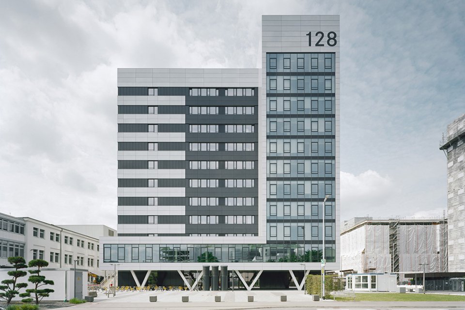 Office Building Daimler AG, Untertürkheim